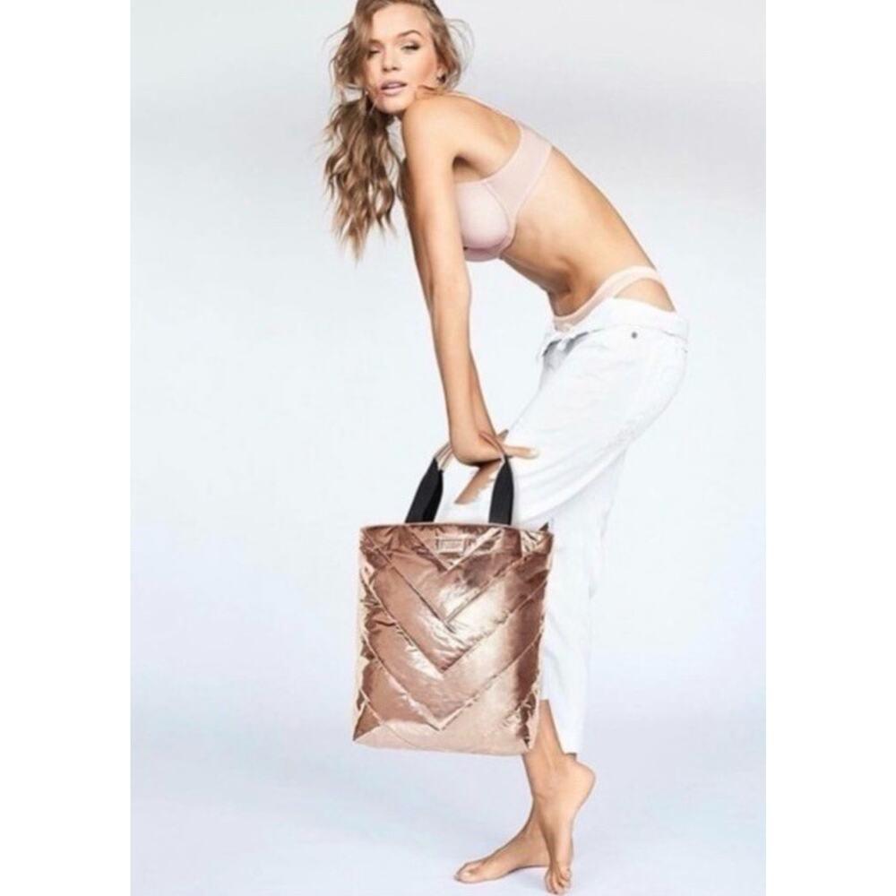 VICTORIA’S SECRET Rose Gold Metallic Quilted Puffer Tote Shoulder Bag Purse - Picture 1 of 12
